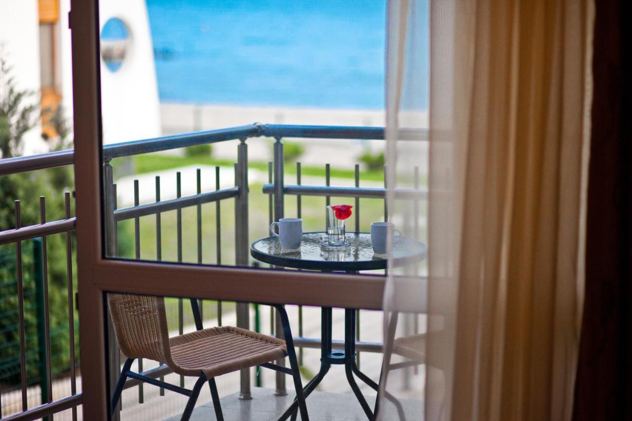 Vilmar Aparthotel Pomorie Exterior photo