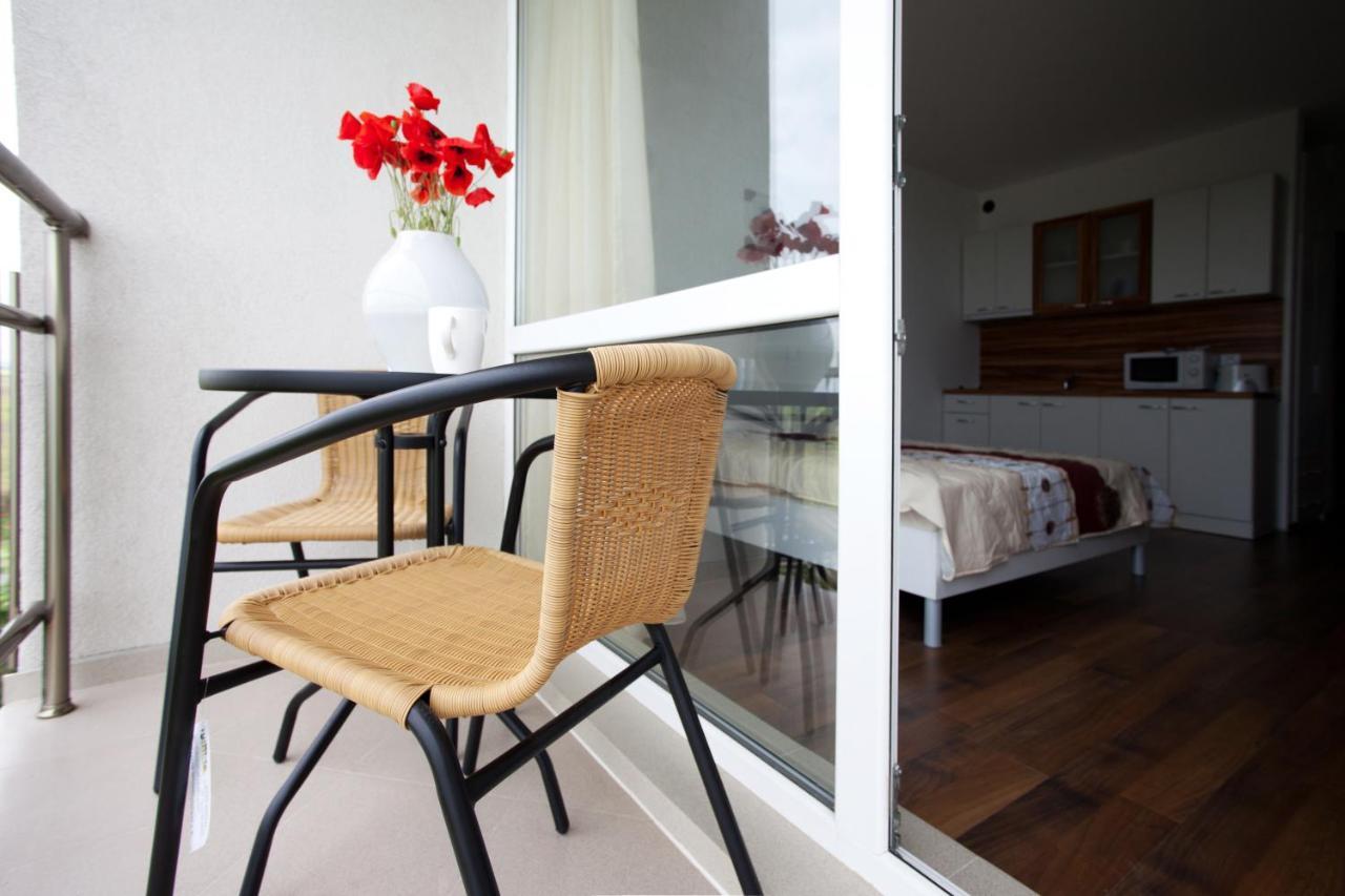 Vilmar Aparthotel Pomorie Exterior photo