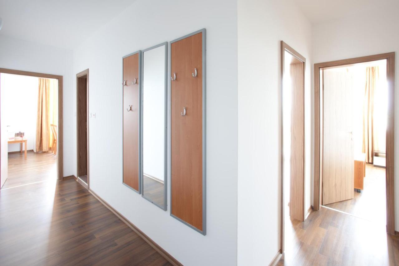Vilmar Aparthotel Pomorie Exterior photo