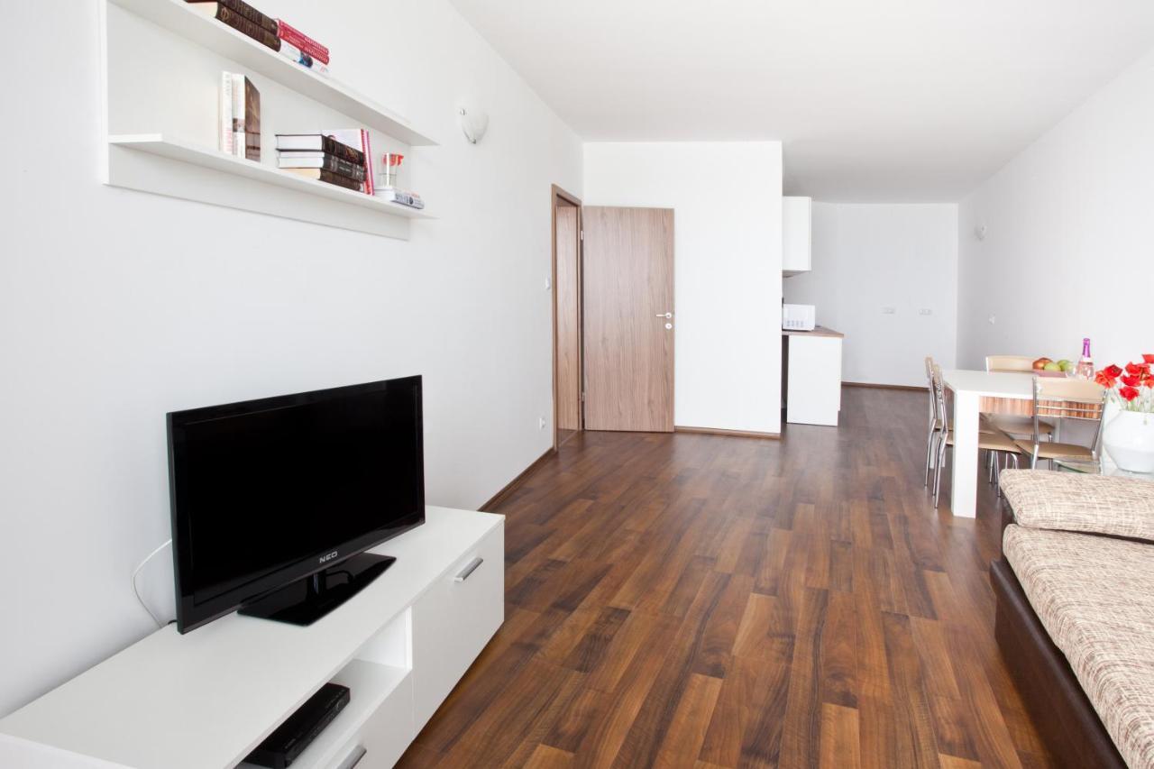 Vilmar Aparthotel Pomorie Exterior photo